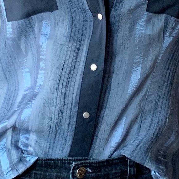 From Paris NEW w/o tags Bleu de Sym short sleeve semi-sheer button down top - Picture 6 of 7